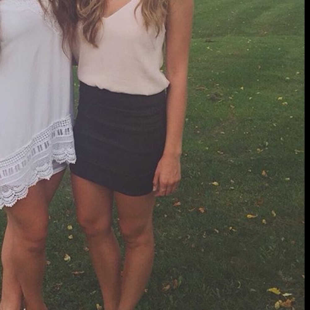 Grey pencil skirt
